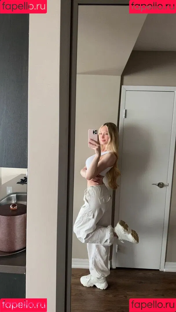Sophia Diamond Onlyfans Photo Gallery 