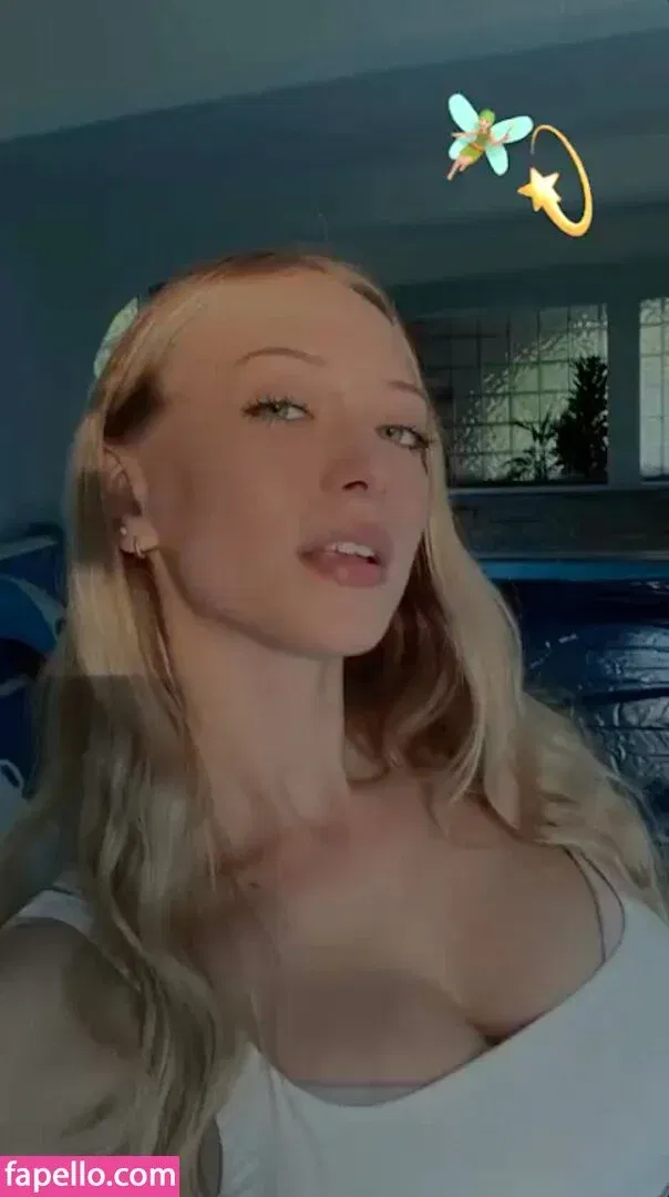 Sophia Diamond Onlyfans Photo Gallery 
