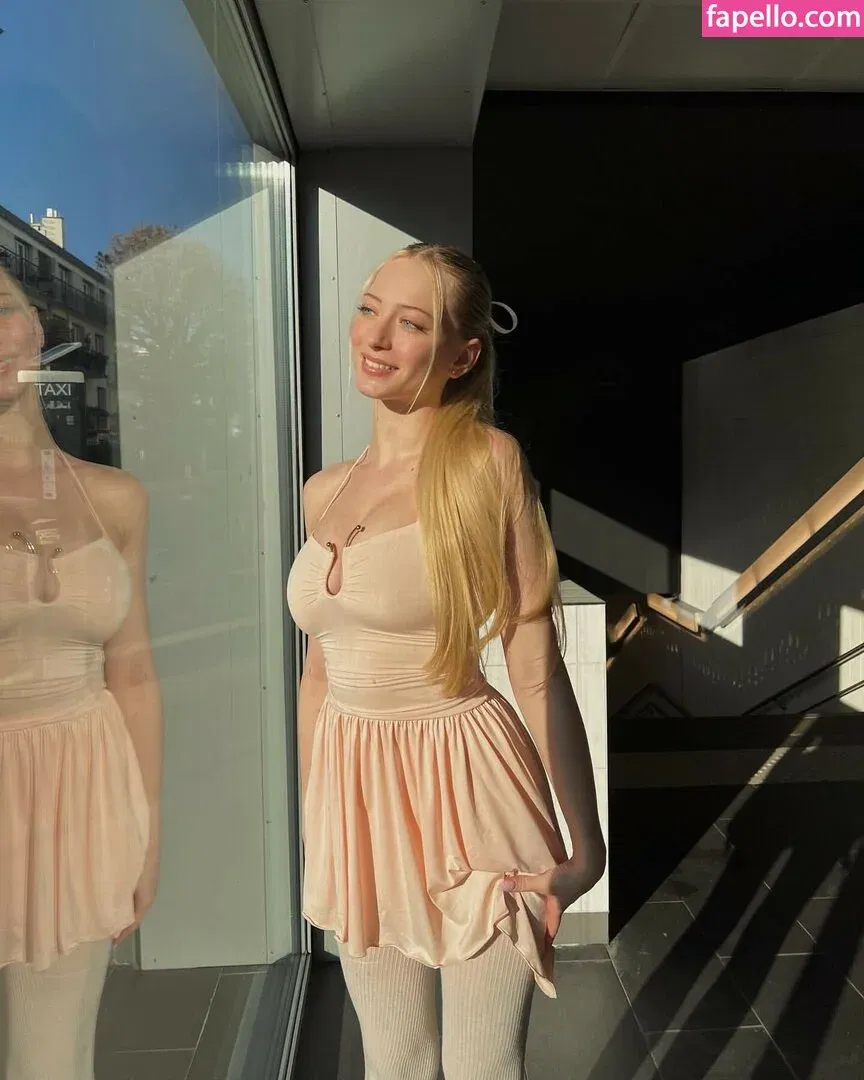 Sophia Diamond Onlyfans Photo Gallery 