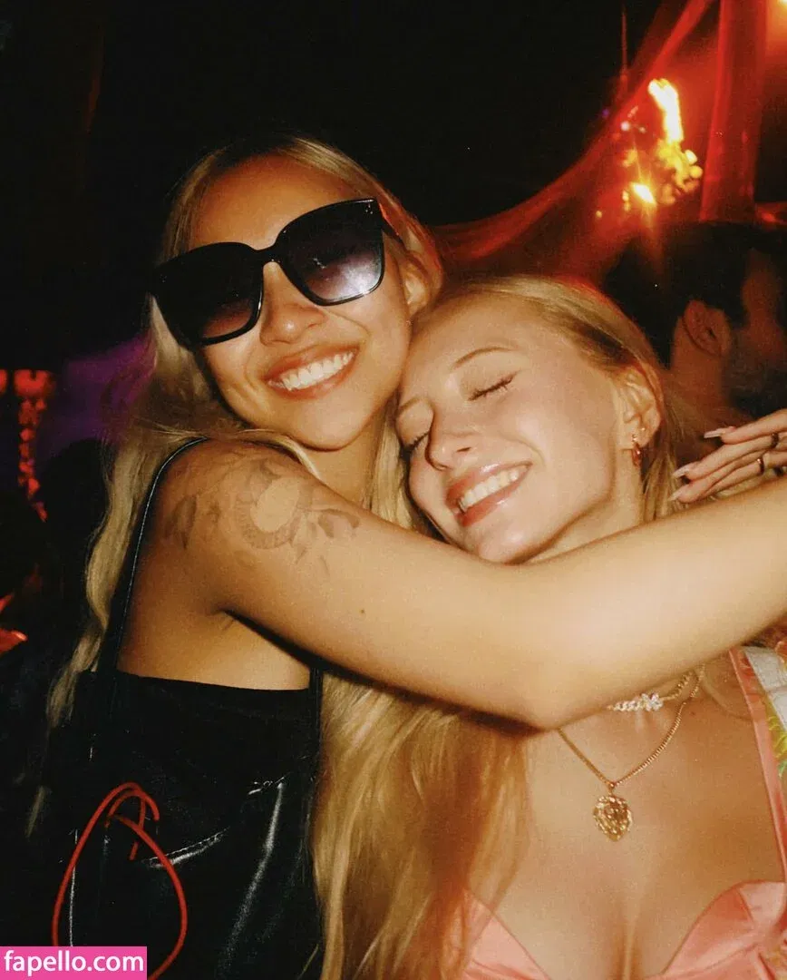 Sophia Diamond Onlyfans Photo Gallery 