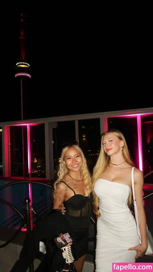 Sophia Diamond Onlyfans Photo Gallery 