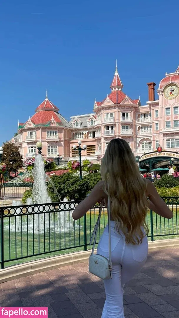 Sophia Diamond Onlyfans Photo Gallery 