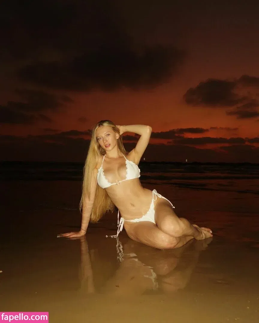 Sophia Diamond Onlyfans Photo Gallery 