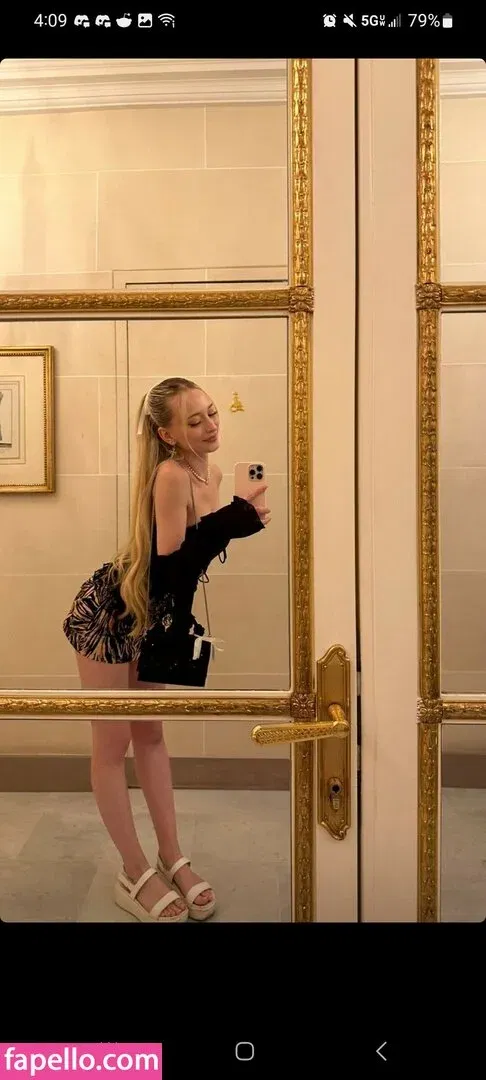 Sophia Diamond Onlyfans Photo Gallery 