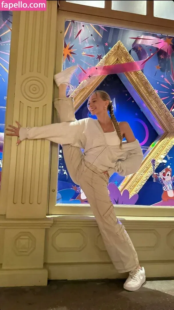 Sophia Diamond Onlyfans Photo Gallery 