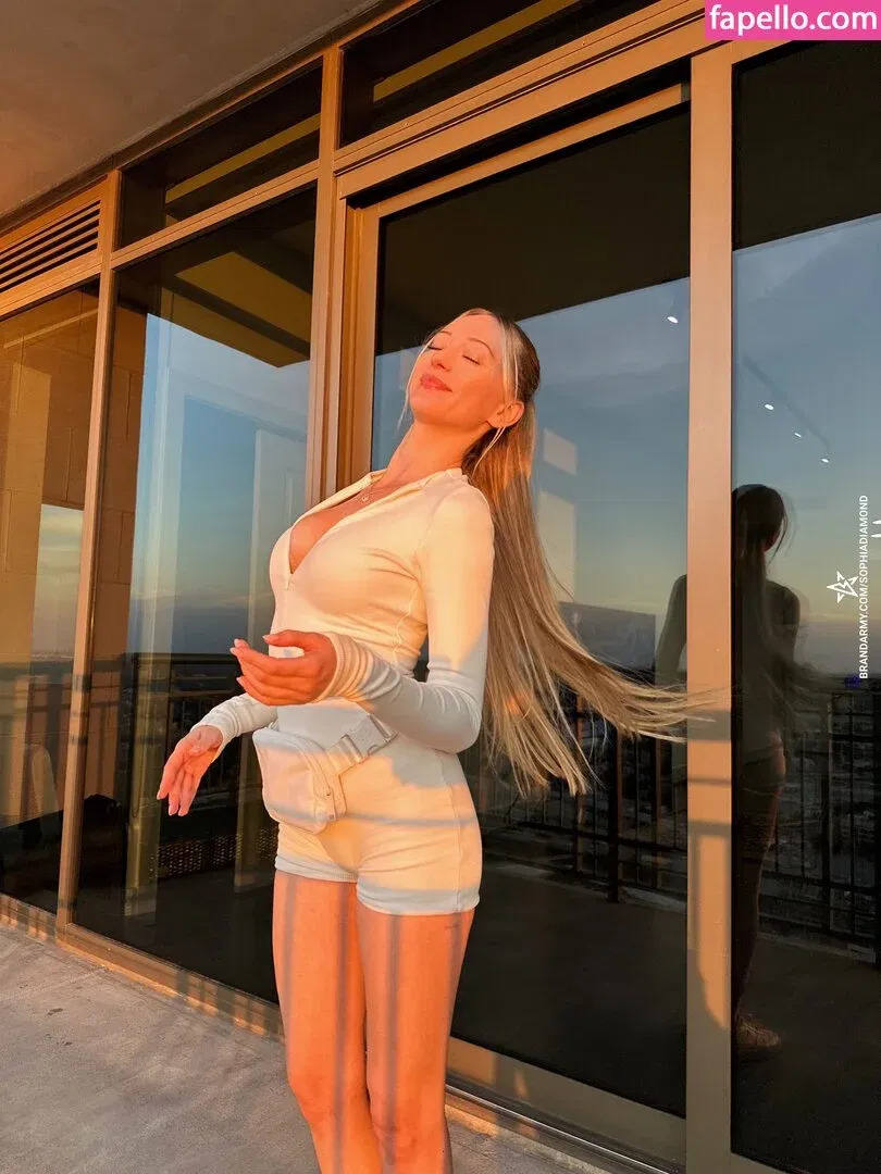 Sophia Diamond Onlyfans Photo Gallery 
