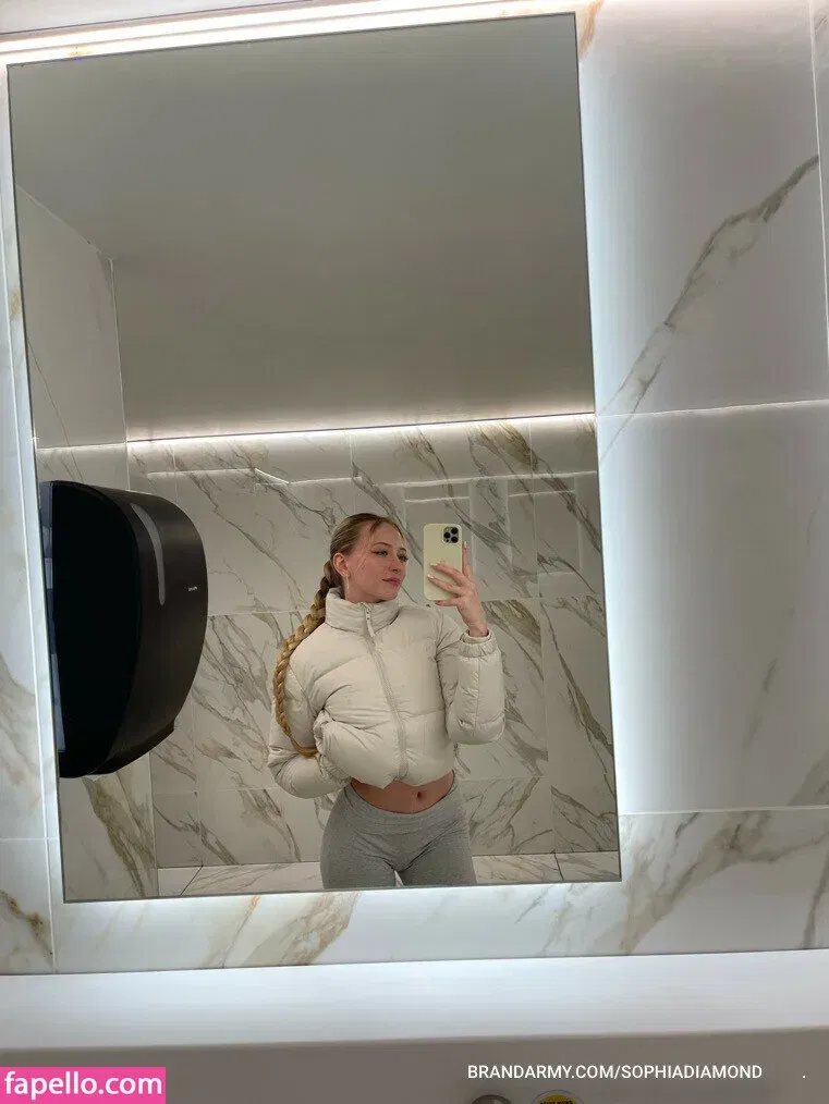 Sophia Diamond Onlyfans Photo Gallery 