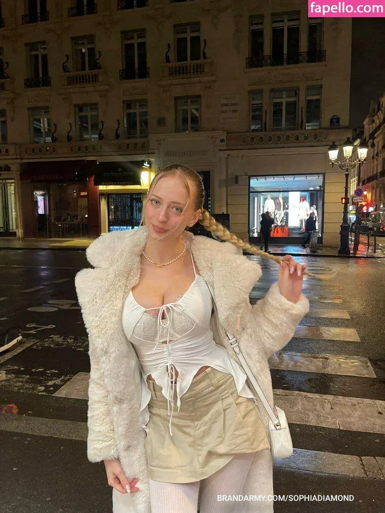 Sophia Diamond Onlyfans Photo Gallery 