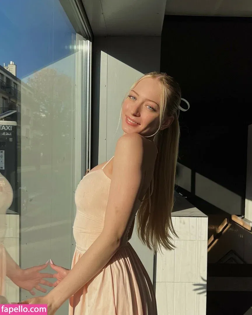 Sophia Diamond Onlyfans Photo Gallery 