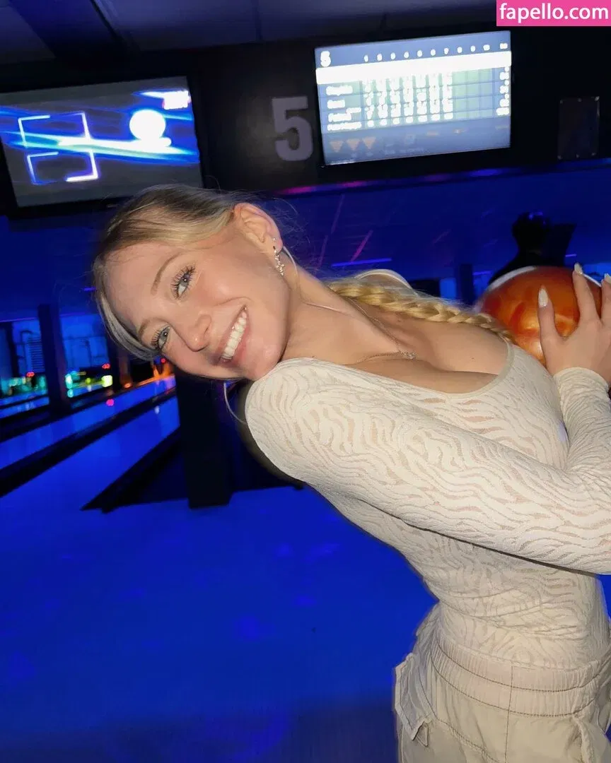 Sophia Diamond Onlyfans Photo Gallery 