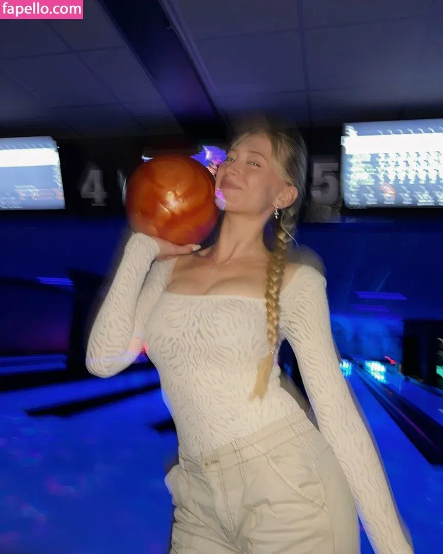 Sophia Diamond Onlyfans Photo Gallery 