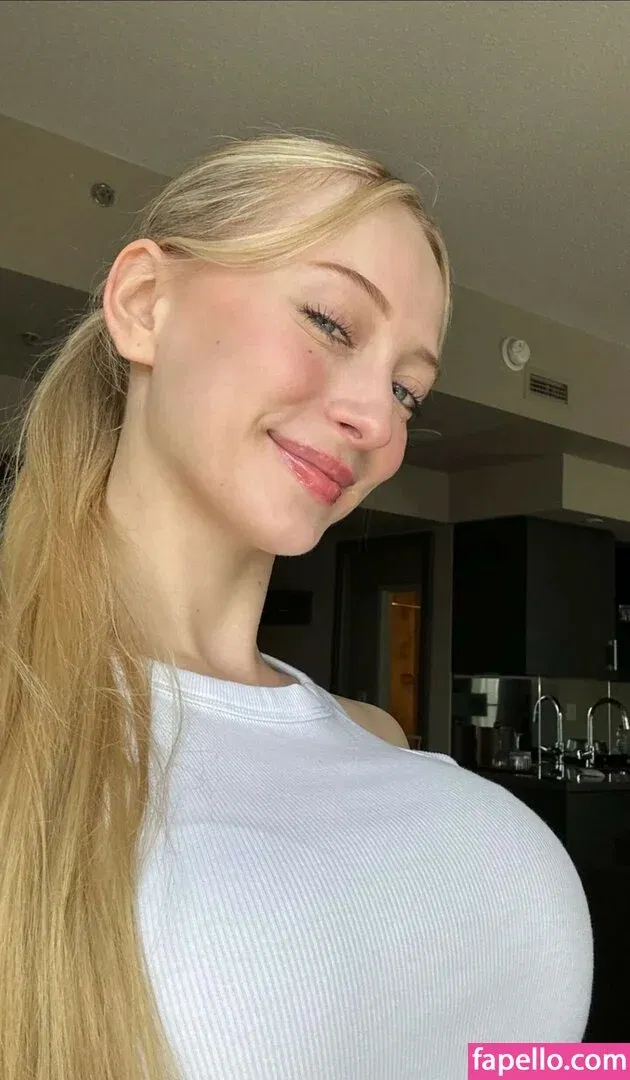Sophia Diamond Onlyfans Photo Gallery 