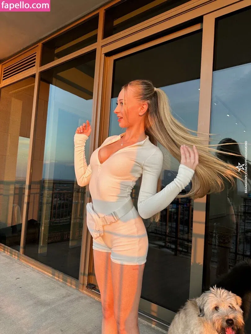 Sophia Diamond Onlyfans Photo Gallery 