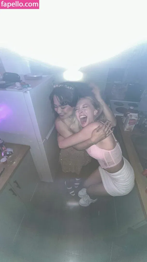 Sophia Diamond Onlyfans Photo Gallery 