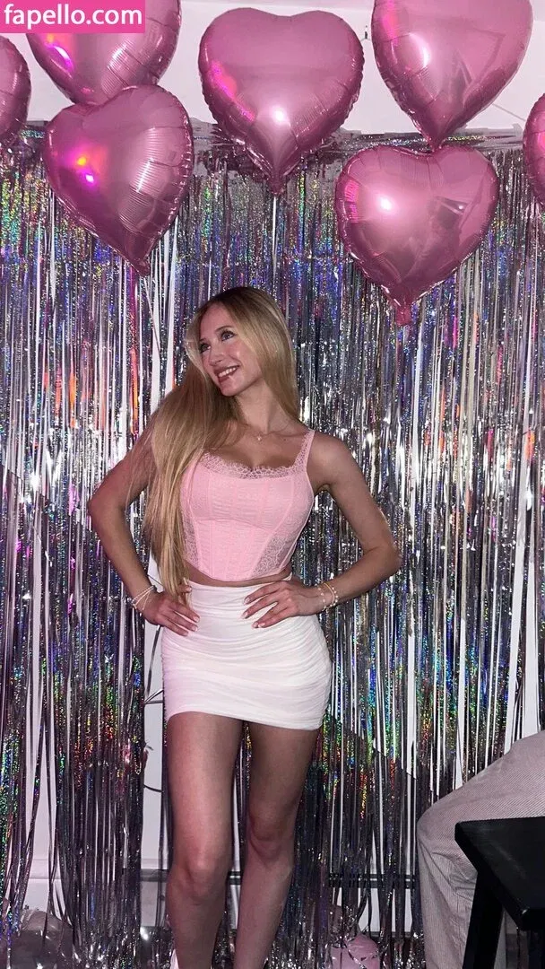 Sophia Diamond Onlyfans Photo Gallery 