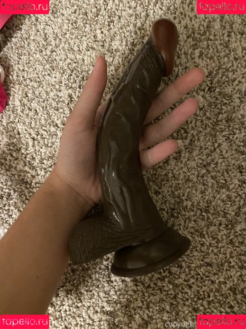 silkyvinyl Onlyfans Photo Gallery 