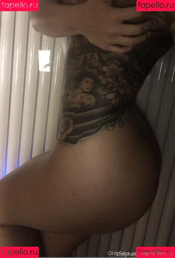 silkyvinyl Onlyfans Photo Gallery 