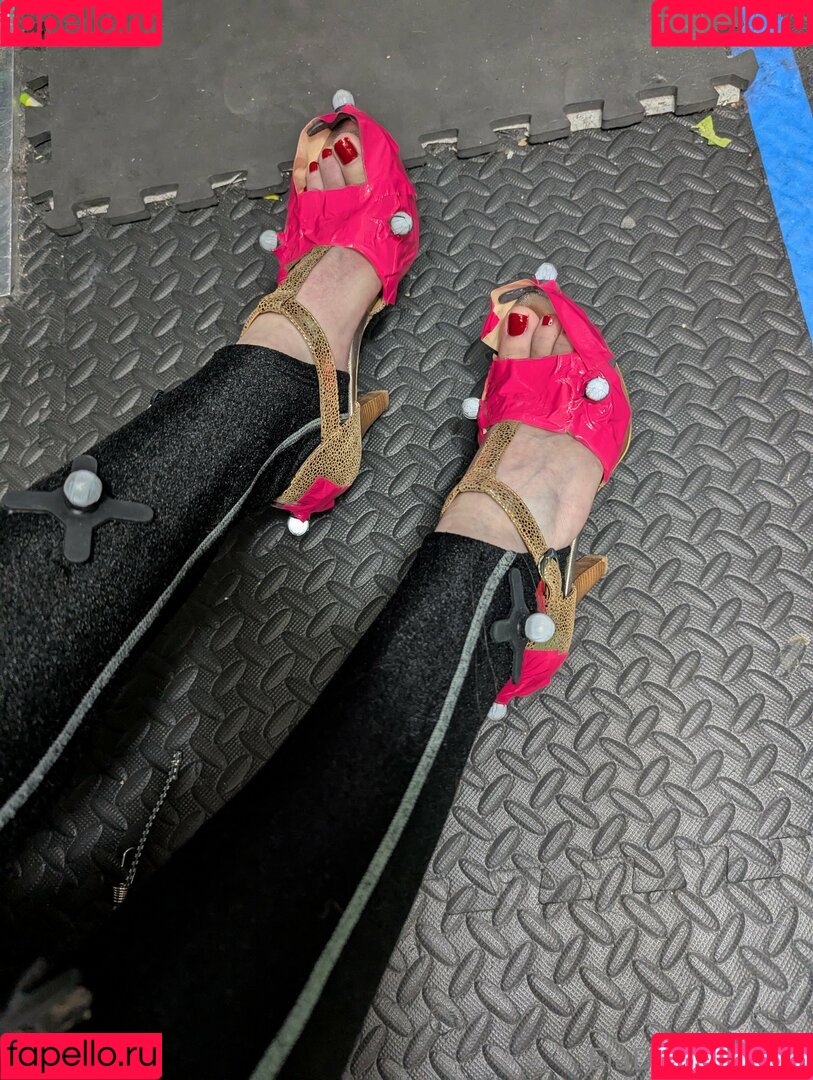 eladarling Onlyfans Photo Gallery 