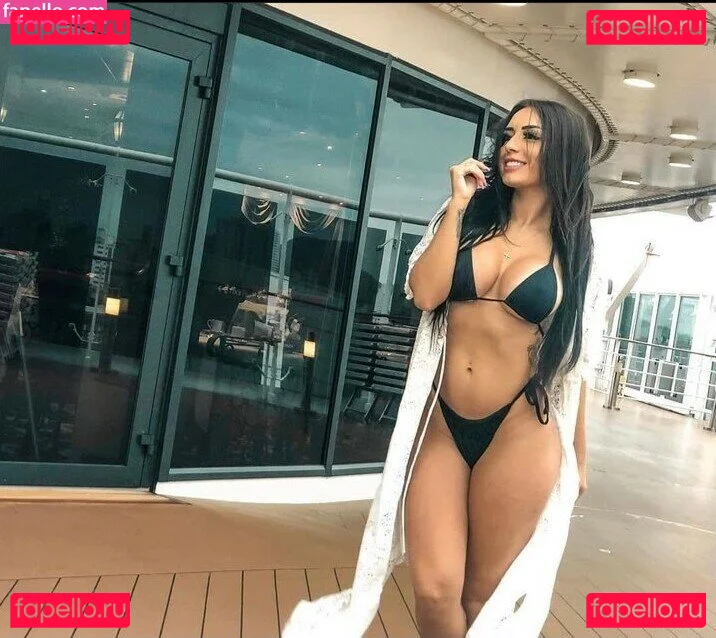 Bruna Corradini Onlyfans Photo Gallery 