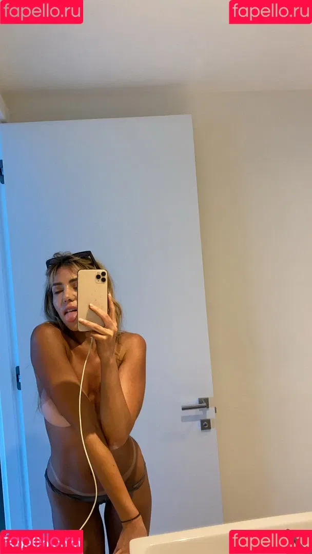 Emmycorinne Onlyfans Photo Gallery 