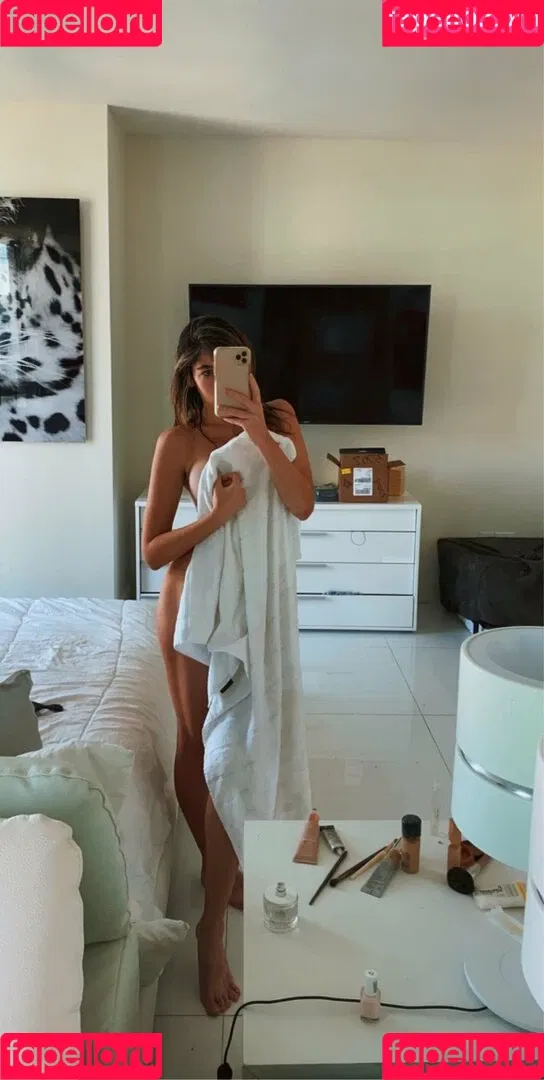 Emmycorinne Onlyfans Photo Gallery 