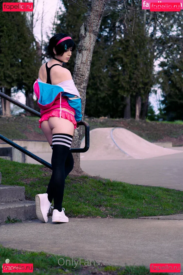 Shiri Allwood Onlyfans Photo Gallery 