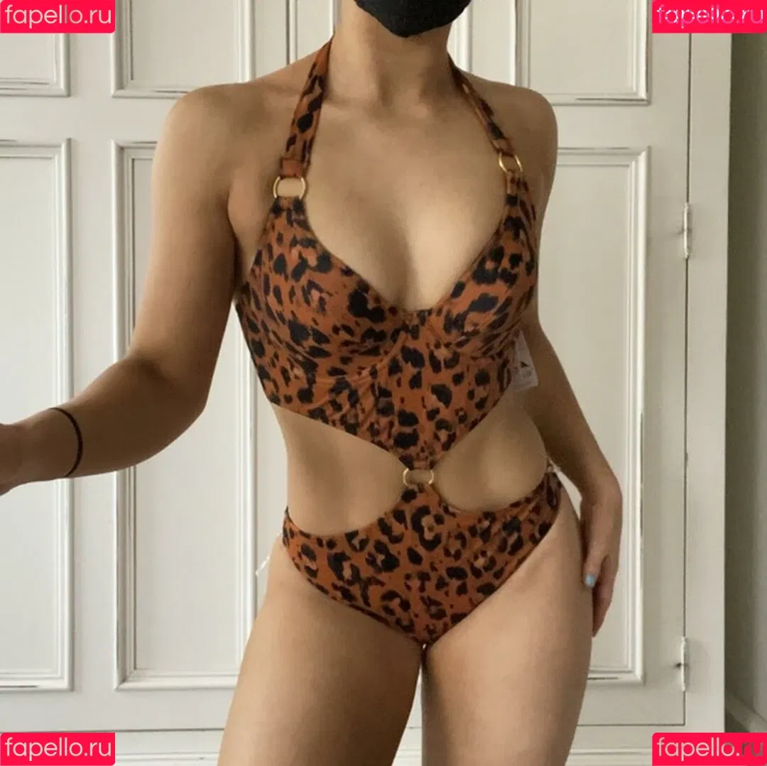 Maisie Smith Onlyfans Photo Gallery 