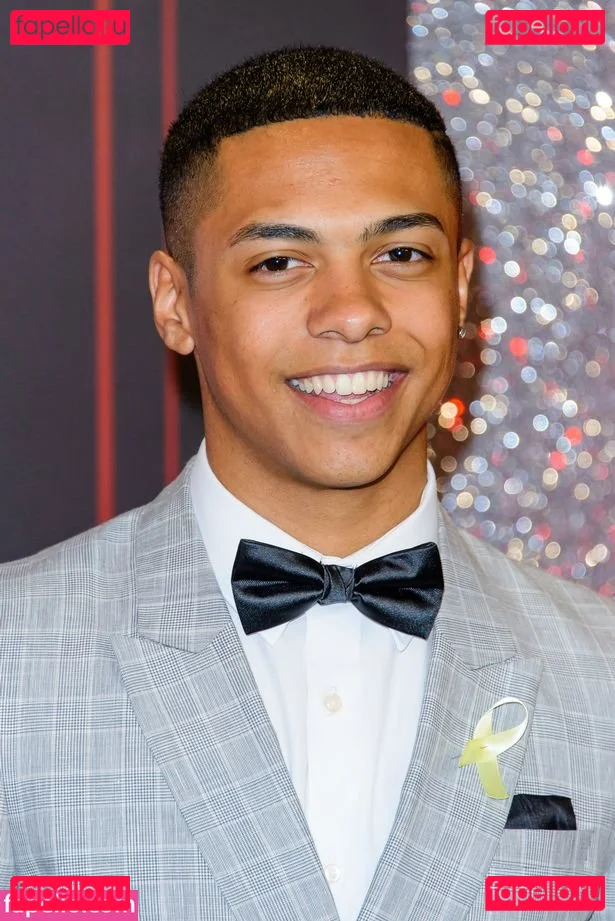 Maisie Smith Onlyfans Photo Gallery 