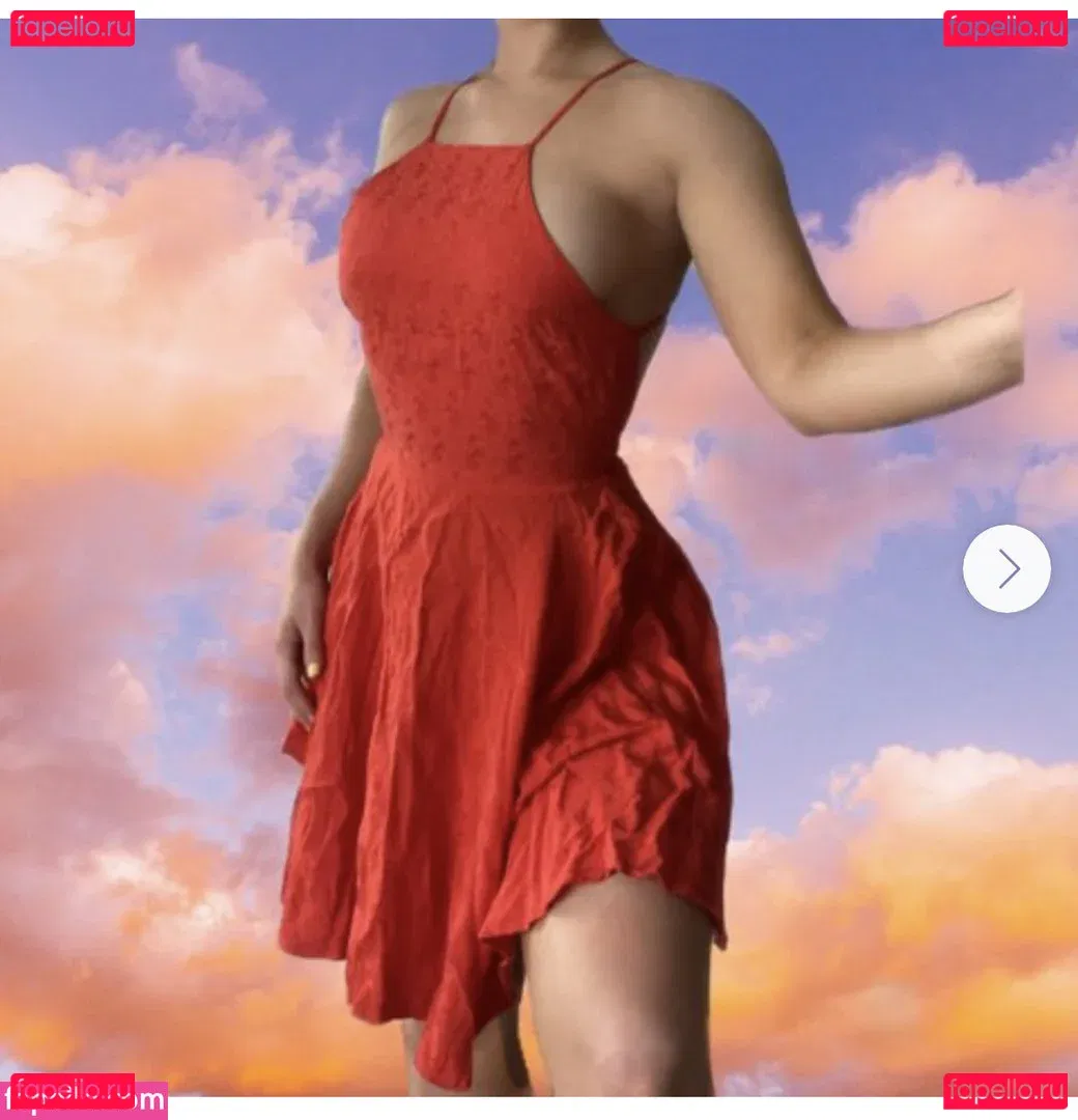 Maisie Smith Onlyfans Photo Gallery 