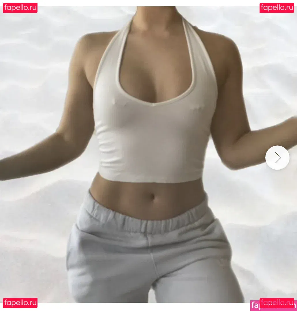 Maisie Smith Onlyfans Photo Gallery 