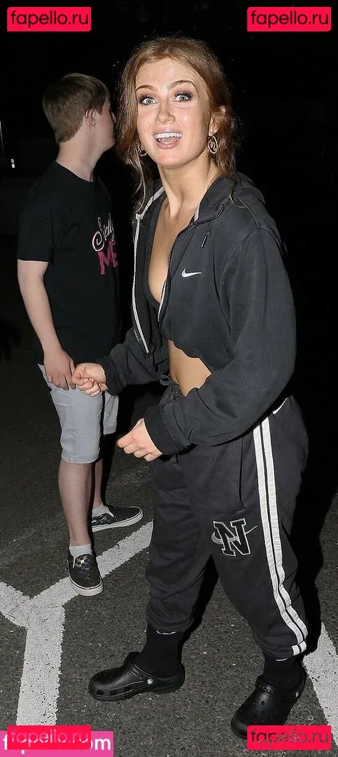 Maisie Smith Onlyfans Photo Gallery 