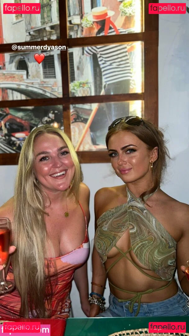 Maisie Smith Onlyfans Photo Gallery 