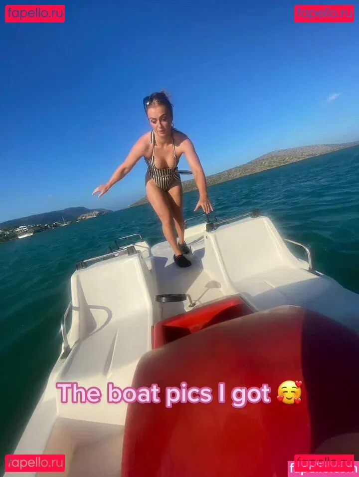 Maisie Smith Onlyfans Photo Gallery 