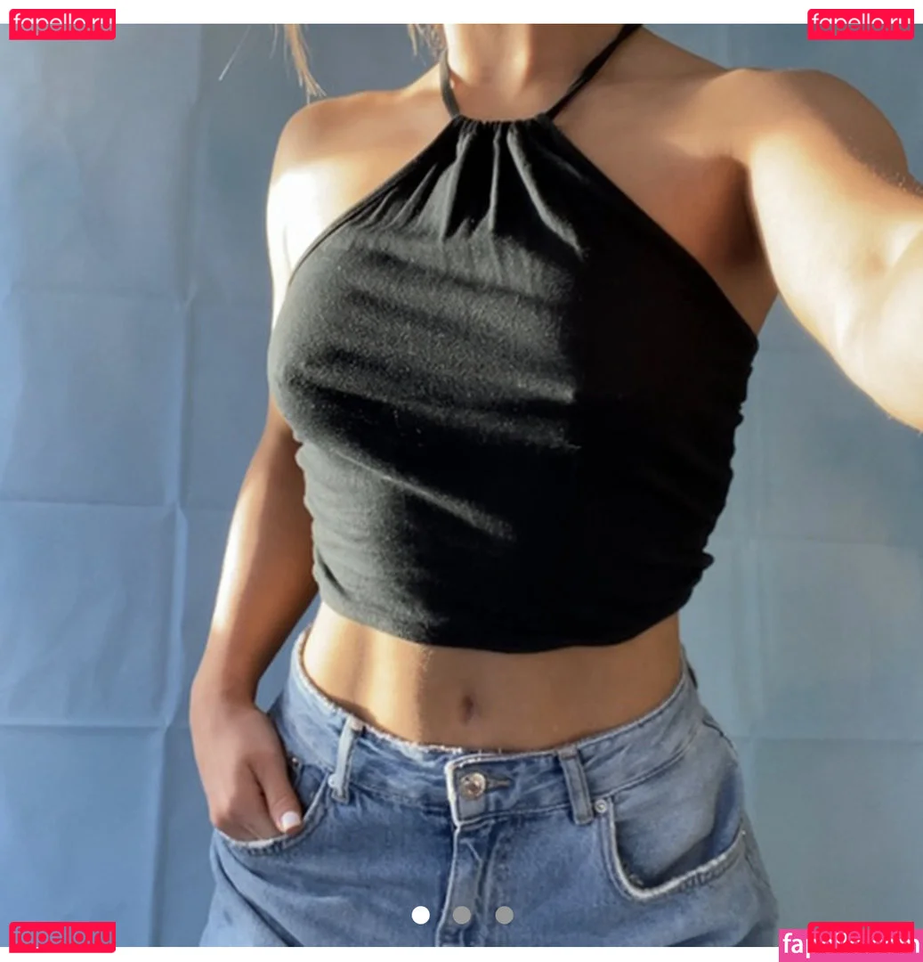 Maisie Smith Onlyfans Photo Gallery 