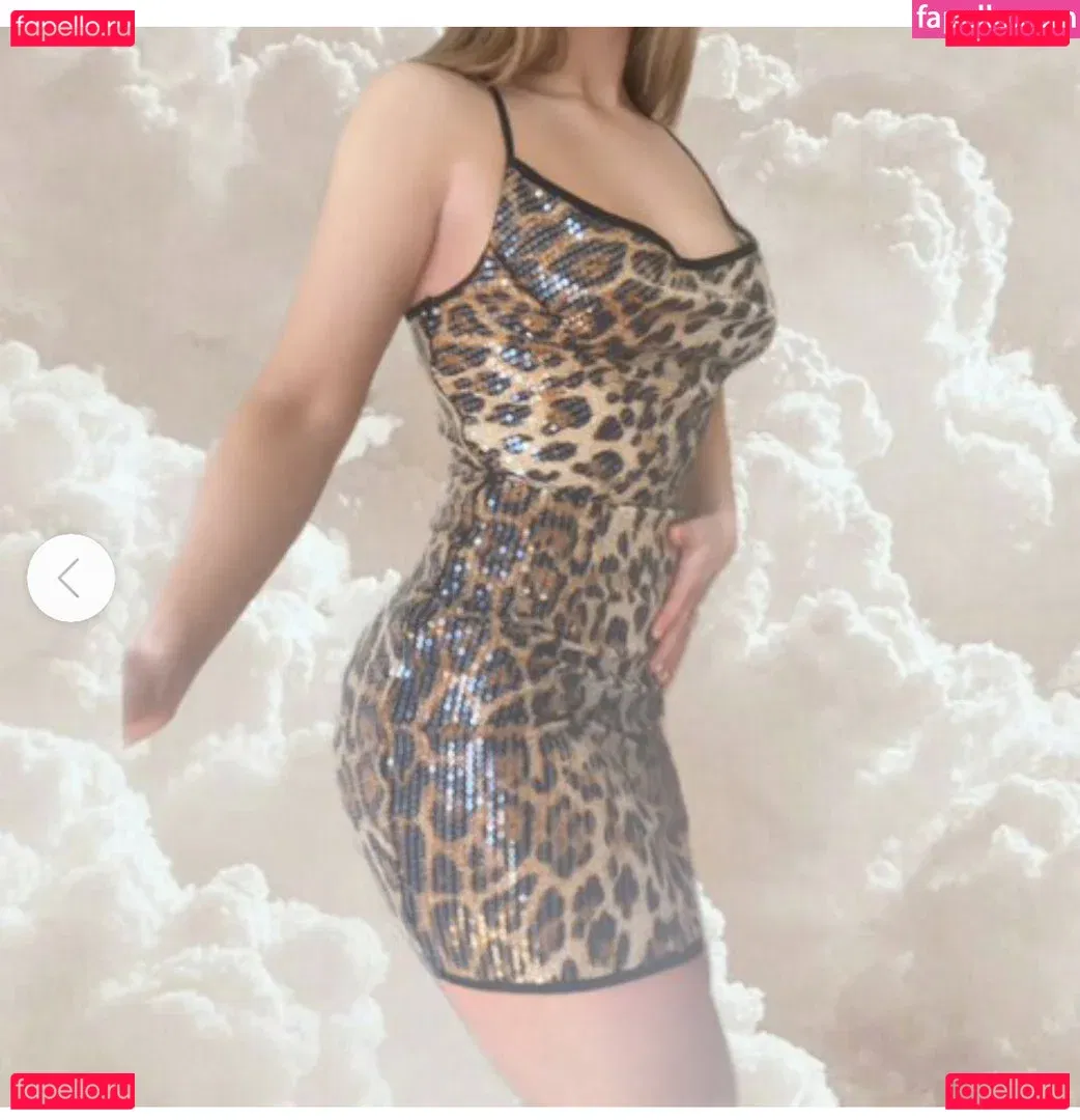 Maisie Smith Onlyfans Photo Gallery 