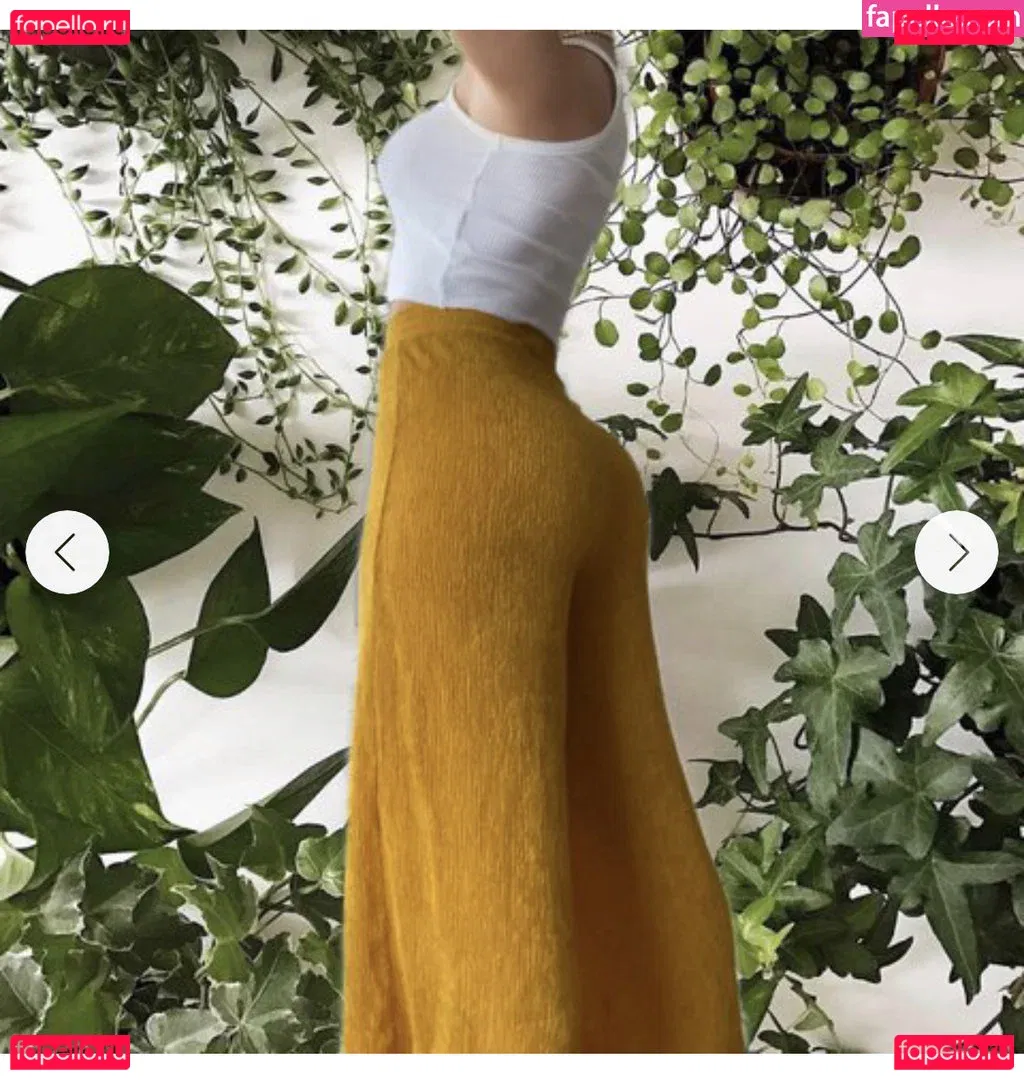 Maisie Smith Onlyfans Photo Gallery 