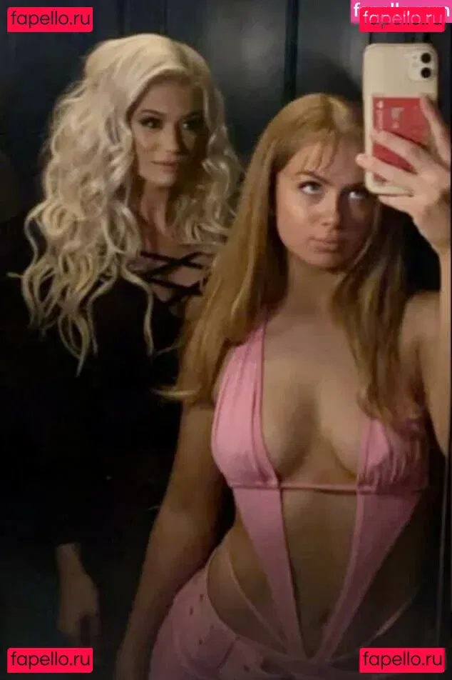 Maisie Smith Onlyfans Photo Gallery 