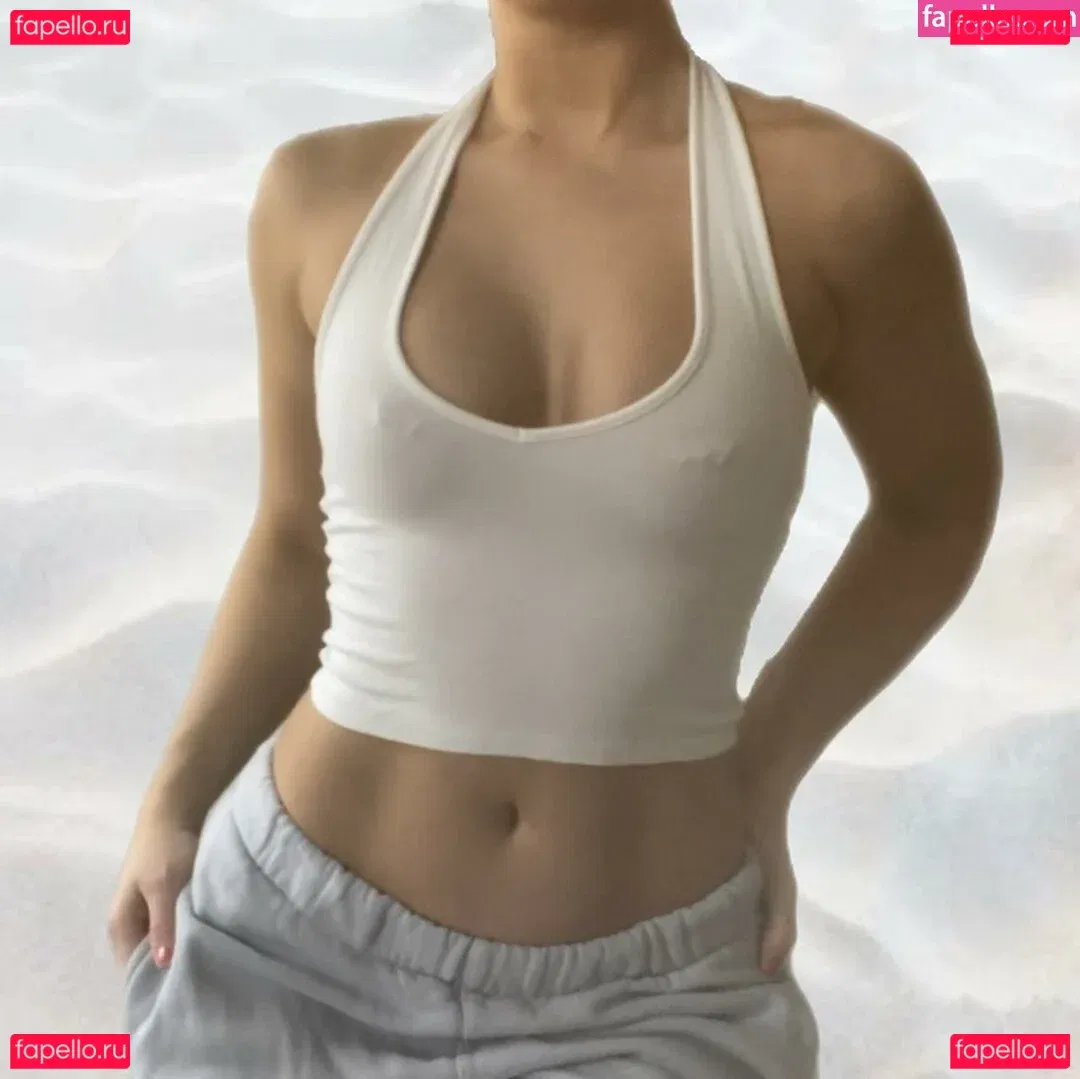 Maisie Smith Onlyfans Photo Gallery 