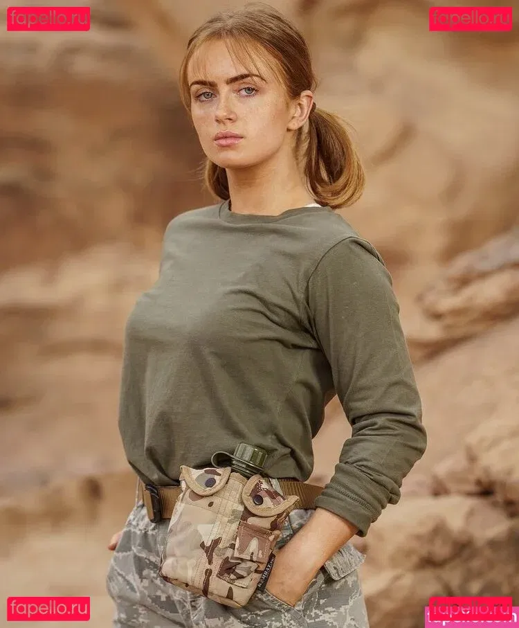 Maisie Smith Onlyfans Photo Gallery 