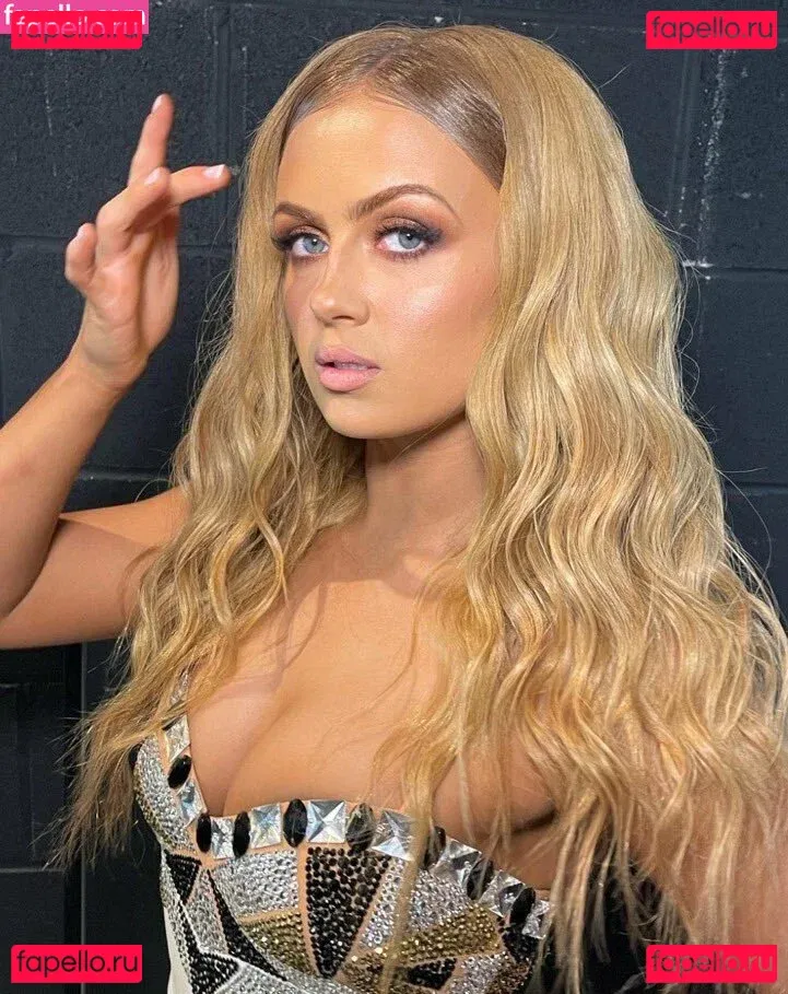 Maisie Smith Onlyfans Photo Gallery 