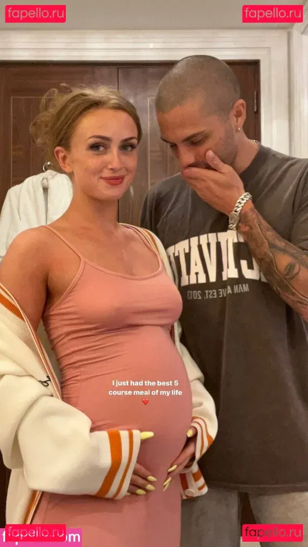 Maisie Smith Onlyfans Photo Gallery 