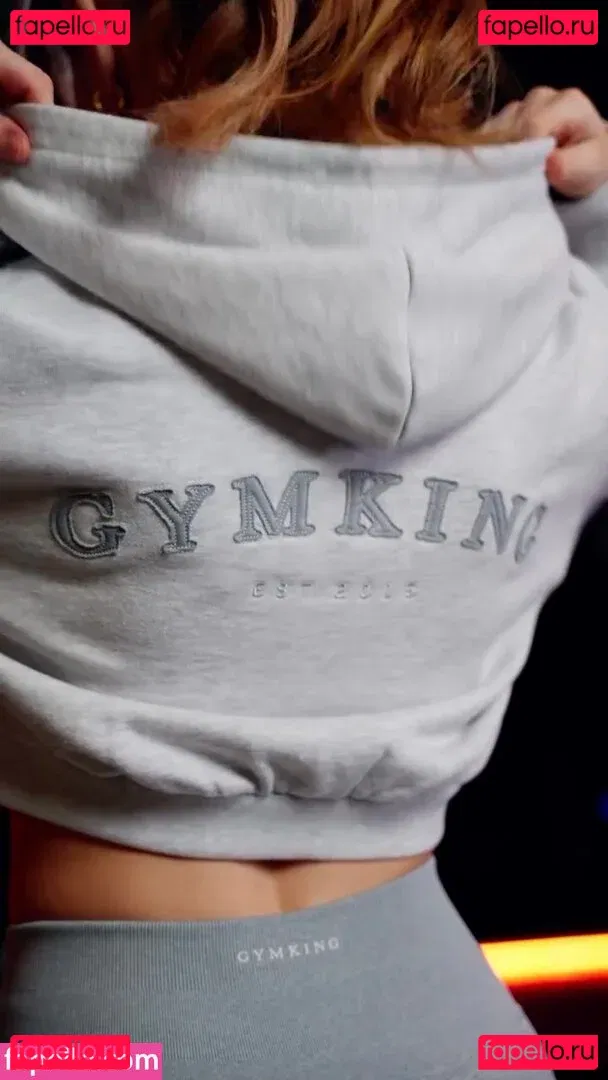 Maisie Smith Onlyfans Photo Gallery 