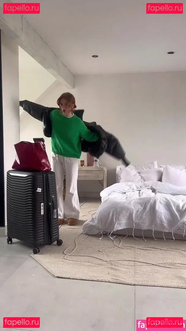 Maisie Smith Onlyfans Photo Gallery 