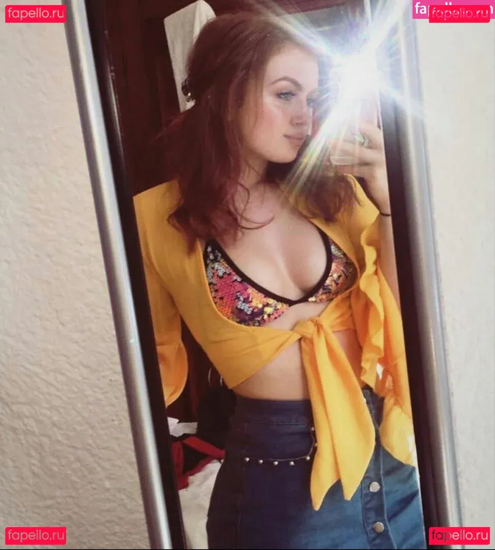 Maisie Smith Onlyfans Photo Gallery 