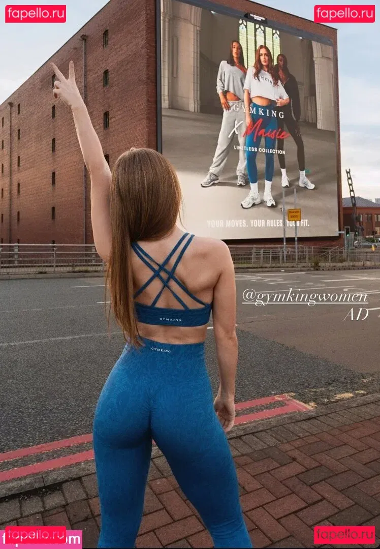 Maisie Smith Onlyfans Photo Gallery 