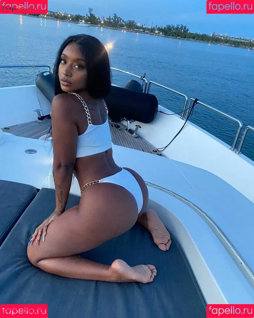 cathiimedialuna Onlyfans Photo Gallery 