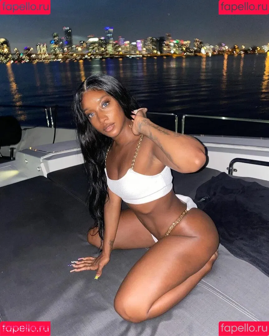 cathiimedialuna Onlyfans Photo Gallery 