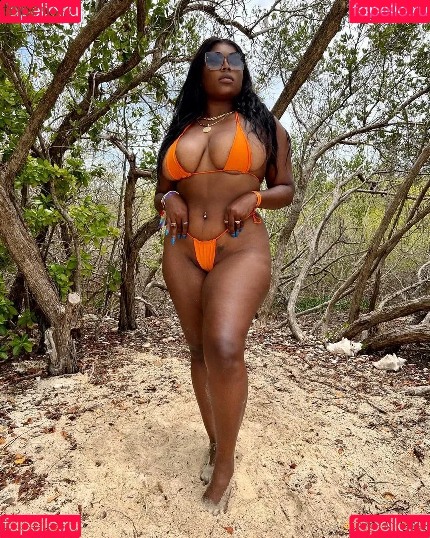 cathiimedialuna Onlyfans Photo Gallery 