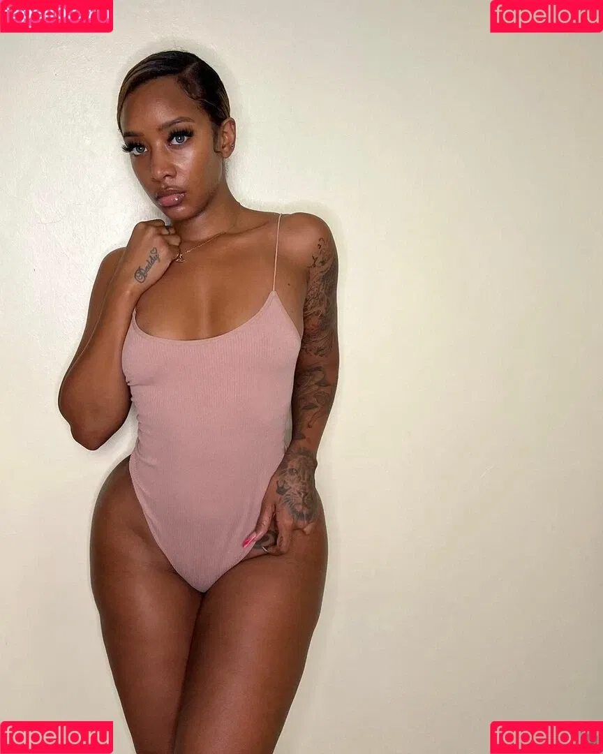 cathiimedialuna Onlyfans Photo Gallery 