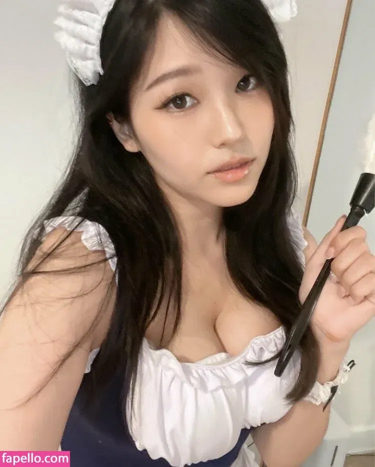 Heyminu Onlyfans Photo Gallery 